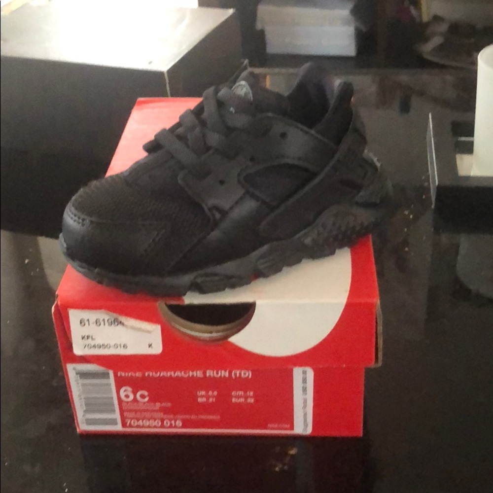 Baby shoes